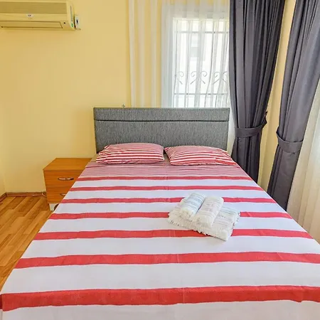 Villa Colorful With Private Pool Near Calis Beach In Fethiye